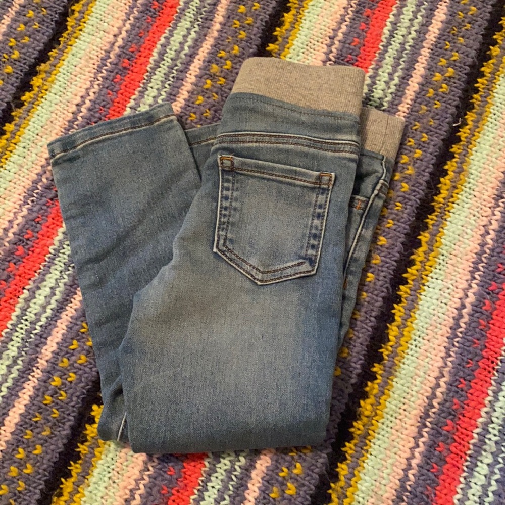 Size 5T children’s jeans (pull on)
